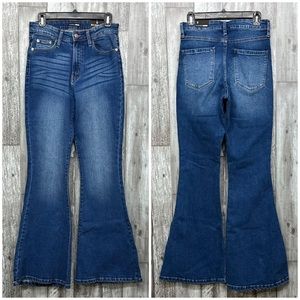 ⭐️Fashion Nova Vintage High Rise Flare Jeans NWT [AA204]